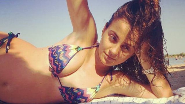 Αγγελική Δαλιάνη: Οι καλοκαιρινές λήψεις με μαγιό κατά τη διάρκεια της δεύτερης εγκυμοσύνης της