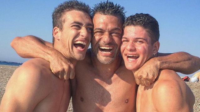 Μιχαήλ και Άρης Κρητικός | Μάθε τα πάντα για τους δυο γιους του Στέλιου Κρητικού