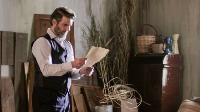 Άγριες Μέλισσες | Το συγκινητικό "αντίο" του Ιωάννη Αθανασόπουλου στον τηλεοπτικό μπαμπά του, Γιώργο Γάλλο