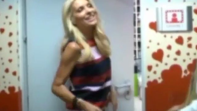 Ελένη Μενεγάκη: Δείτε για πρώτη φορά το καμαρίνι της στον Alpha!