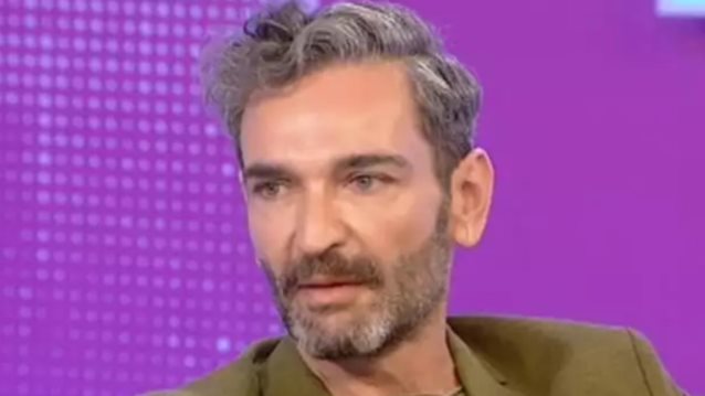 Κωνσταντίνος Δέδες: Είδα τη Σοφία Αλιμπέρτη να καθαρίζει ένα τραπέζι και λέω "τι κρίμα, καθαρίζει τραπέζια στην Πάρο;"