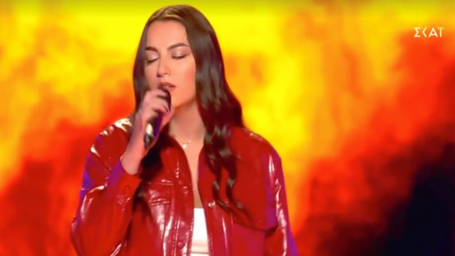 The Voice | Η παίκτρια εμφανίστηκε με μάνατζερ τη γιαγιά της!