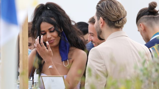 Χριστίνα Παπαδέλη | Το look που επέλεξε στην εκκλησία στο πλευρό του Χρήστου Μάστορα