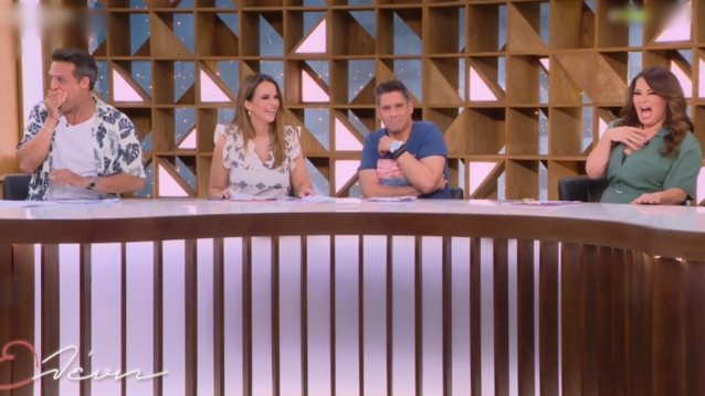 Ουγγαρέζος για Πούμπουρα - Ζαρίφη: &quot;Φέρατε εδώ πέρα τους δύο αποτυχημένους του 5x5&quot;