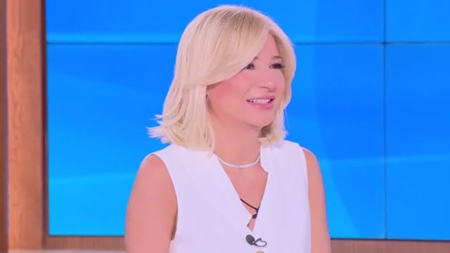 Η Φαίη Σκορδά ευχήθηκε on air στην Ευάννα Ζουμπούρογλου: &quot;Επιτέλους να το πούμε!&quot;