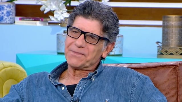 Γιάννης Μπέζος: "Δεν είχα χρόνο να ασχοληθώ με την κόρη μου και η ευθύνη είναι δική μου"