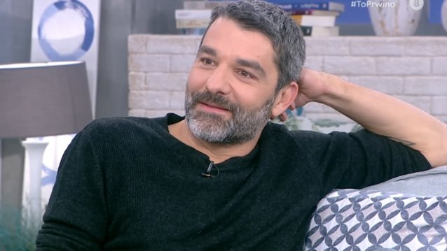 Ο Πέτρος Λαγούτης μιλά για το ξεκίνημα του γιου του ως ηθοποιός και την αποβολή του από το θέατρο Τέχνης