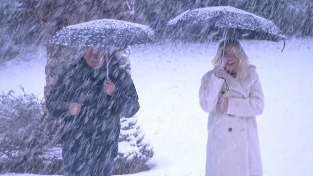 Αλλιώτικη έναρξη για το &quot;Πρωινό&quot; | Μέσα από τα χιόνια Φαίη Σκορδά και Γιώργος Λιάγκας