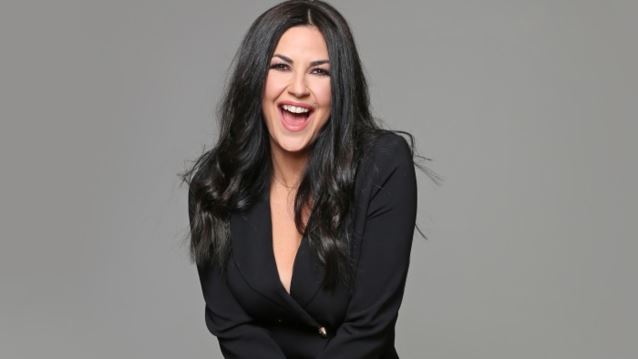 Η Χρύσπα γιορτάζει την επέτειο γάμου της με τον Παναγιώτη Νικολάου! Δείτε το όμορφο βίντεο που του ετοίμασε