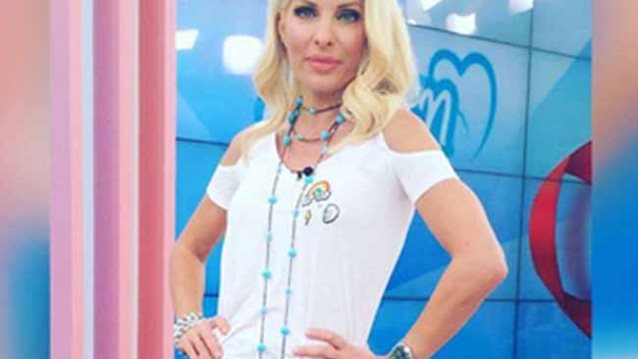 Ελένη Μενεγάκη: Η εμφάνιση στην εκπομπή της Πέμπτης: Ξέρουμε τι φόρεσε!