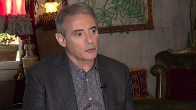 Ιορδάνης Χασαπόπουλος για τους influencers: &quot;Από τον Μάιο μέχρι τον Σεπτέμβριο ζουν στη Μύκονο. Και ποτέ δουλεύουν αυτοί οι άνθρωποι;&quot;