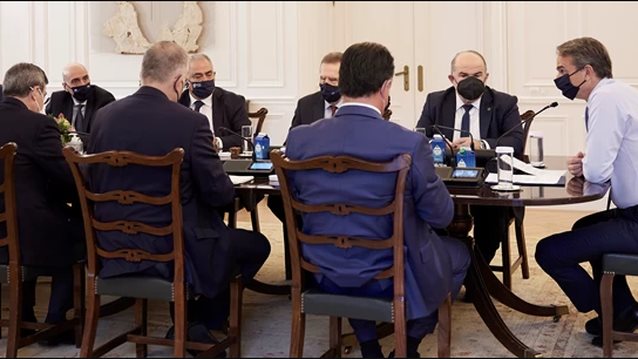 Μητσοτάκης για εστίαση: Οι εμβολιασμένοι δεν θα στερηθούν τις ελευθερίες τους - 140.000 νέα ραντεβού για πρώτη δόση εμβολίου