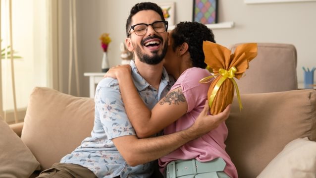 Easter alert! Βρήκαμε το τέλειο δώρο για να ευχηθείς στους αγαπημένους σου