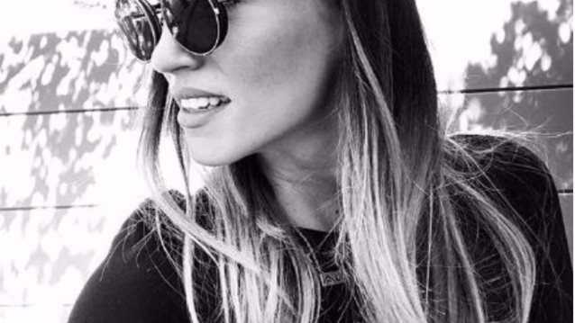 Αθηνά Οικονομάκου: «Η μητρότητα είναι ο σημαντικότερος ρόλος της ζωής μου»