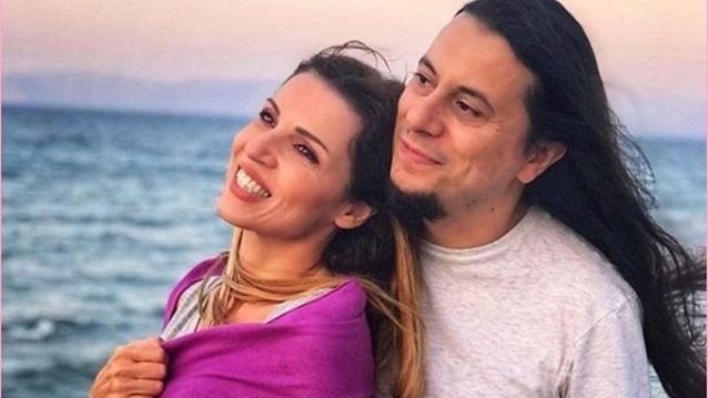 Ευρυδίκη – Μπομπ Κατσιώνη: Δείτε την εντυπωσιακή γαμήλια τούρτα τους