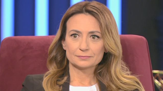 Σιμόνα Βιρτζίλι: Η χήρα του Καντάρη στα «Μεσάνυχτα» | Η άγρια δολοφονία για μια κάμερα &amp; η ζωή της 8 χρόνια μετά