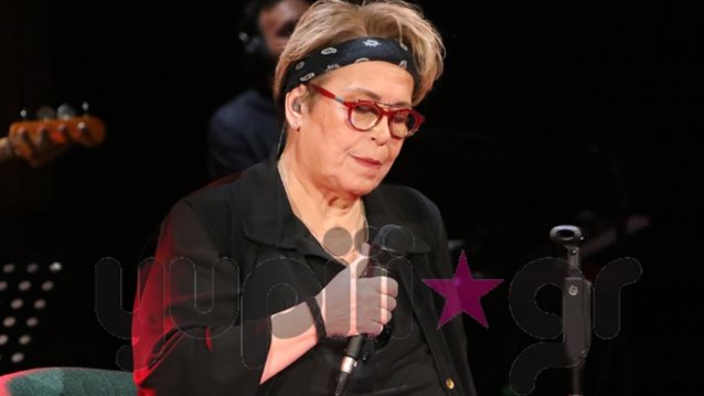 Στο σπίτι με τη Δήμητρα Γαλάνη: Μπήκαμε στα γυρίσματα της νέας τηλεοπτικής συναυλίας του MEGA