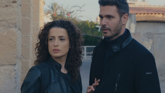 Το Τατουάζ
: Νέες εξελίξεις: Το σατανικό σχέδιο του Στρατηγού για τον Τόνυ και την Τατιάνα υλοποιείται με τον χειρότερο τρόπο!