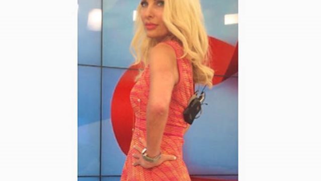 Ελένη Μενεγάκη: Η εμφάνιση στην εκπομπή της Δευτέρας: Ξέρουμε τι φόρεσε!
