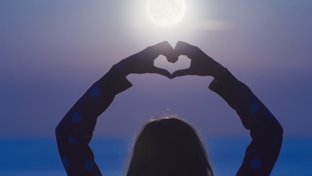 Νέα Σελήνη στον Αιγόκερω στις 2 Ιανουαρίου 2022 | Πώς επηρεάζονται τα ζώδια