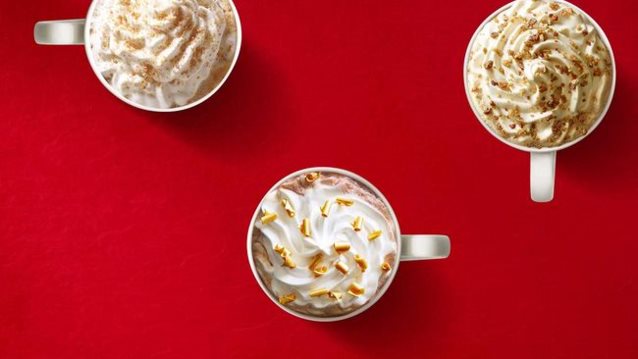 Τα Χριστούγεννα Έφτασαν Στα Starbucks!: Αφεθείτε στη μαγεία νέων &amp; αγαπημένων εορταστικών γεύσεων, ποικιλιών καφέ, μοναδικών αξεσουάρ και αμέτρητων επιλογών δώρων για τα αγαπημένα σας πρόσωπα.