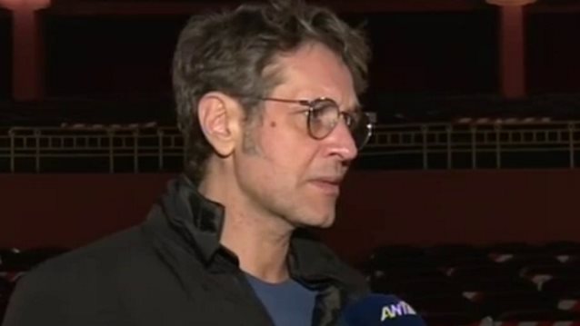 Αιμίλιος Χειλάκης : Η επική αντίδραση on camera όταν ρωτήθηκε για το The Bachelor