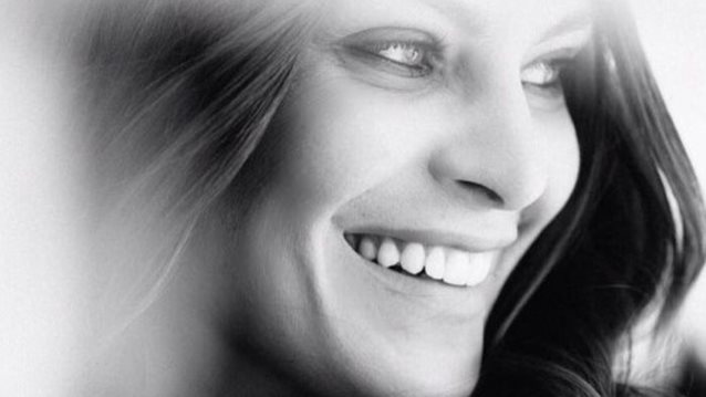 Υβόννη Μπόσνιακ: Η γλυκιά φωτογραφία για την επέτειο με τον Αντώνη Ρέμο