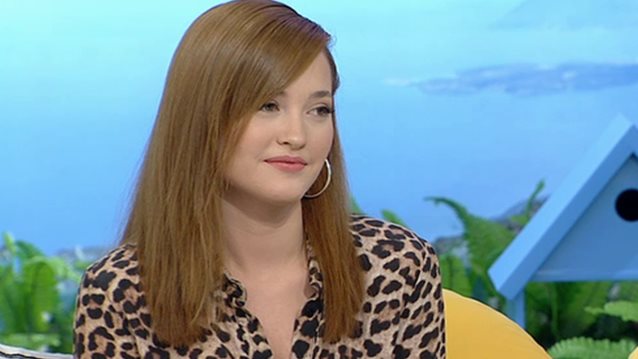 Ροζάνα Κουτσούκου: Το επικό «άδειασμα» στην Εύη: «Μέσα στο σπίτι είχε μόνιμα το φρύδι σηκωμένο και μπροστά στις κάμερες το έπαιζε γλυκιά»