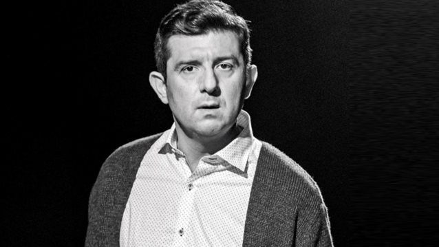 Μιχάλης Οικονόμου: «Έζησα μια έντονα αυτοκαταστροφική φάση sex, drugs and rock ’n’ Roll, έπιασα έναν γερό πάτο»