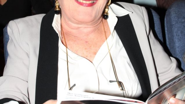 Βάσια Τριφύλλη: «Έτσι αντιμετώπισα το θηρίο που λέγεται καρκίνος»