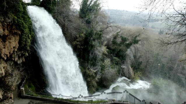 «Στερεύουν» οι καταρράκτες της Έδεσσας: Τι συμβαίνει;