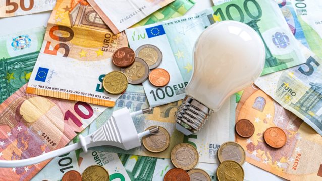 Αυτές είναι οι τελικές τιμές του ρεύματος για τον Μάρτιο - &quot;Πλαφόν&quot; 18 ευρώ τον μήνα στην κρατική επιδότηση