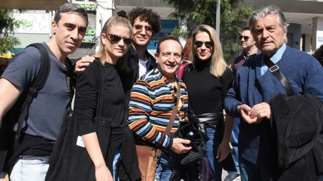 Ο Σπύρος Μπιμπίλας απάντησε στις χαμογελαστές φωτογραφίες από την πορεία