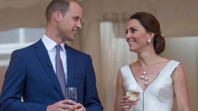 Kate Middleton: Τα πρώτα κομψά outfits του νέου της ταξιδιού