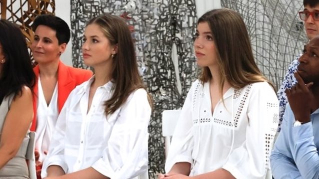 Κομψές πριγκίπισσες στα λευκά: Σαν δίδυμες η Λεονόρ και η Σοφία - Η κούκλα διάδοχος και η πανύψηλη αδελφή της