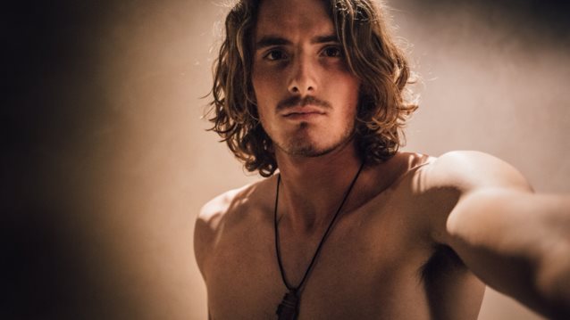 Στέφανος Τσιτσιπάς: «Μου αρέσω περισσότερο γυμνός»