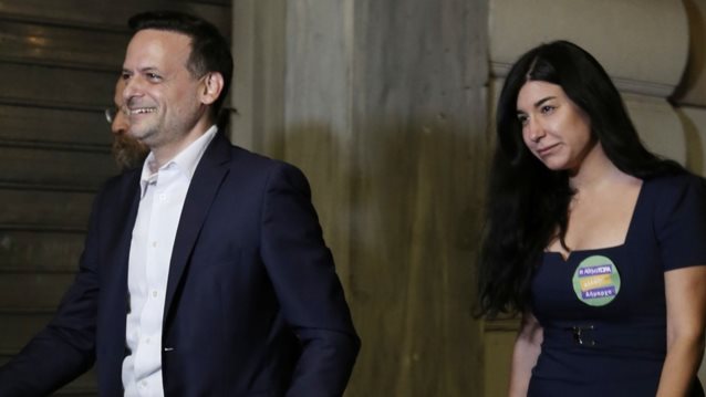 Χάρης Δούκας | Αυτή είναι η 28χρονη σύντροφός του – Αρραβωνιάστηκαν πρόσφατα