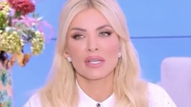 Κατερίνα Καινούργιου για Πλεύρη – Σιακαβάρα: &quot;Είναι φυσιολογικό; Εγώ έχω το πρόβλημα;&quot;