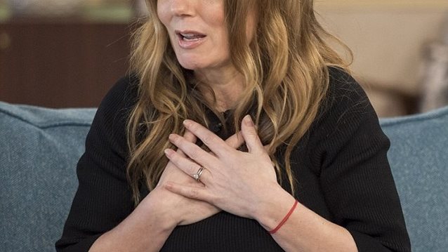 Geri Halliwell
: Μας συστήνεται με νέο όνομα και συγκινείται μπροστά στην κάμερα μιλώντας για τον George Michael