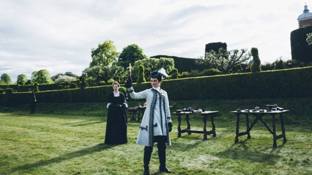 The Favourite: Δείτε τα σκηνικά της νέας ταινίας του Γιώργου Λάνθιμου