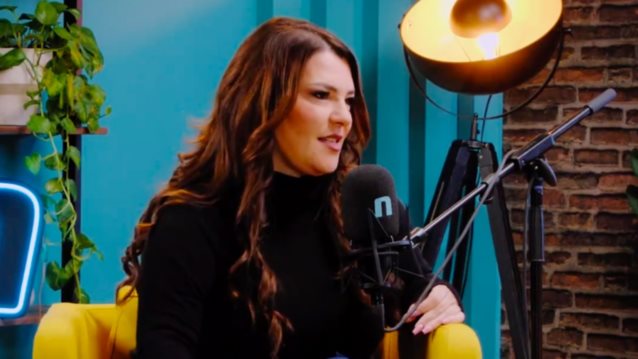 Κατερίνα Ζαρίφη: &quot;Χτυπάει μετά από λίγες μέρες το τηλέφωνο, είναι η Ζωή Λάσκαρη και…&quot;