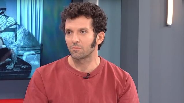 Δημήτρης Μοθωναίος: &quot;Την έβλεπα μέσα από τον καθρέφτη να προετοιμάζεται και να βάζει κρέμα&quot;