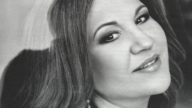 Δέσποινα Μοιραράκη: Η συγκίνηση για τον χαμό της μητέρας της &amp; η αποκάλυψη για τον ξυλοδαρμό από τον πρώην σύζυγο της