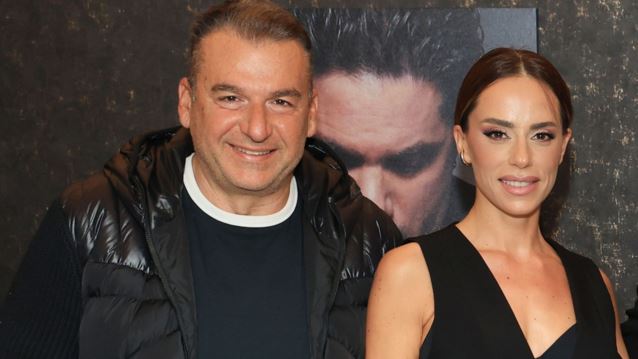 Η εμφάνιση της Μαρίας Αντωνά που κόβει την ανάσα σε έξοδο με τον Γιώργο Λιάγκα