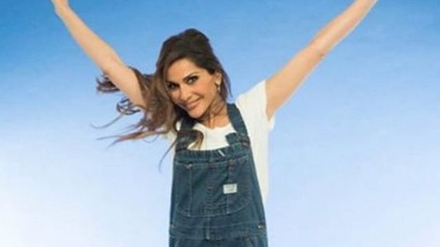 Δέσποινα Βανδή: Η επίσημη φωτογράφιση για το Mamma Mia