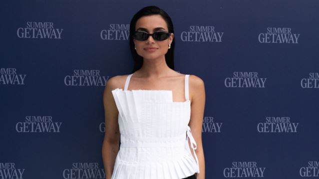 H Γλυφάδα έγινε το απόλυτο καλοκαιρινό σκηνικό για το νέο κατάστημα GANT