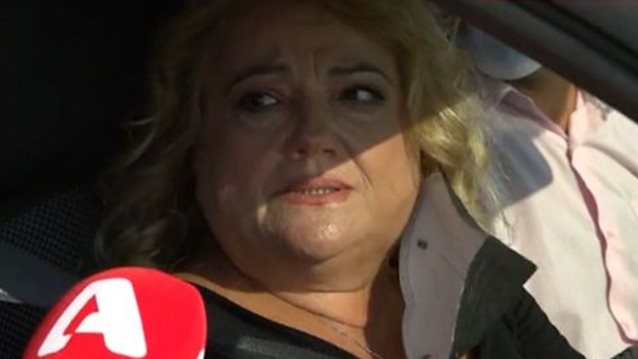 &quot;Λύγισε&quot; η Ελένη Καστάνη – Έφυγε από τη ζωή ο πρώην σύζυγός της | Δείτε το βίντεο