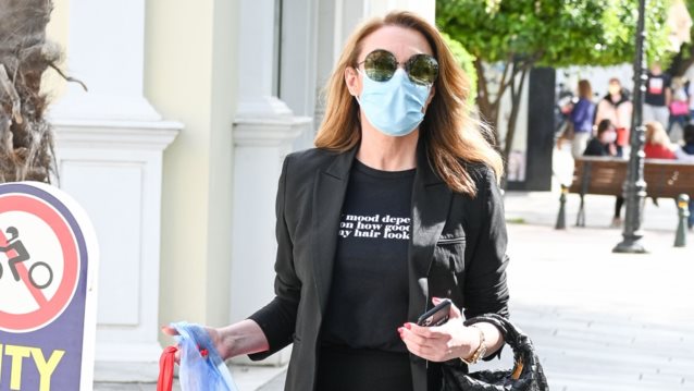 Η Τατιάνα Στεφανίδου για ψώνια στην Κηφισιά