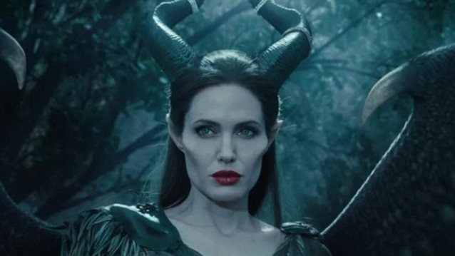 Δεν φαντάζεστε ποια γνωστή  Ελληνίδα χάρισε τη φωνή της στην Αντζελίνα Τζολί!