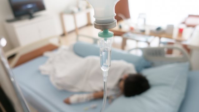 Αυτά είναι τα τρία συμπτώματα του στρεπτόκοκκου που χτυπούν καμπανάκι - Το ύπουλο μικρόβιο που προκαλεί ανησυχία